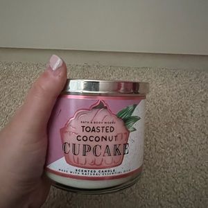 Toasted coconut cupcake